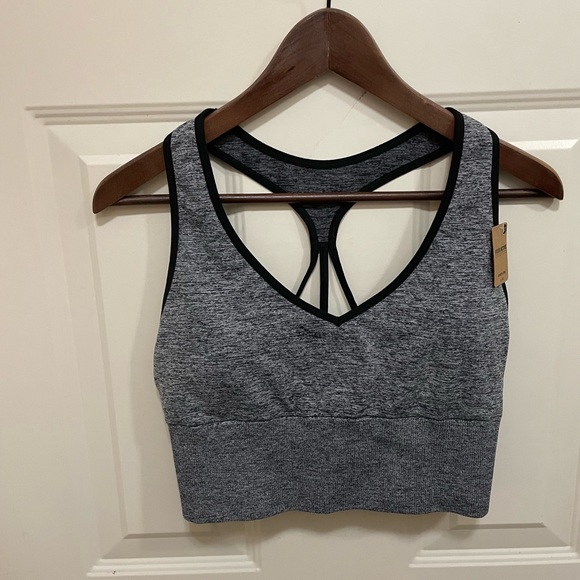 Pink sports bra - Picture 1 of 3